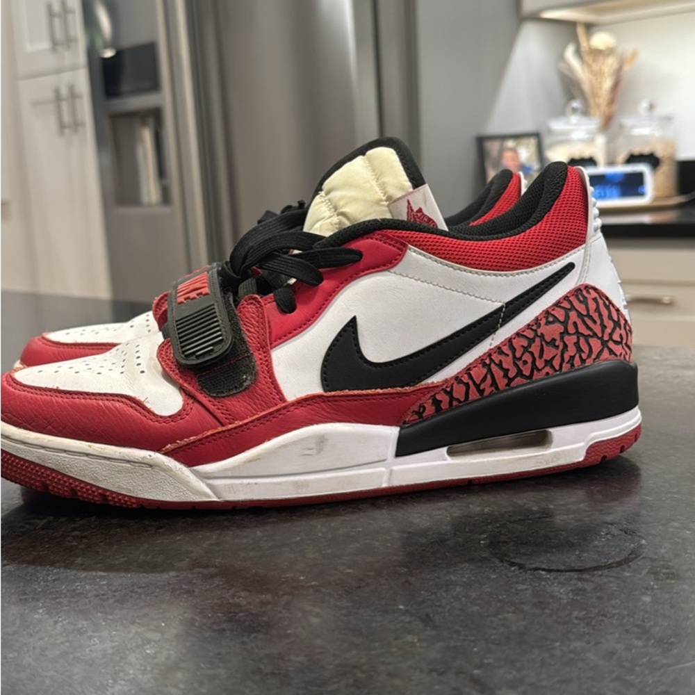 Nike Air Jordan Legacy 312 Low Men’s Size 10 Sneakers